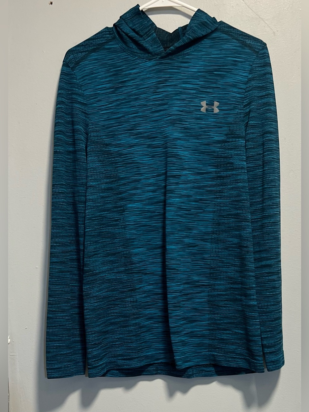 Under Armour Teal and Black Space-Dye Hooded Performance Top size M